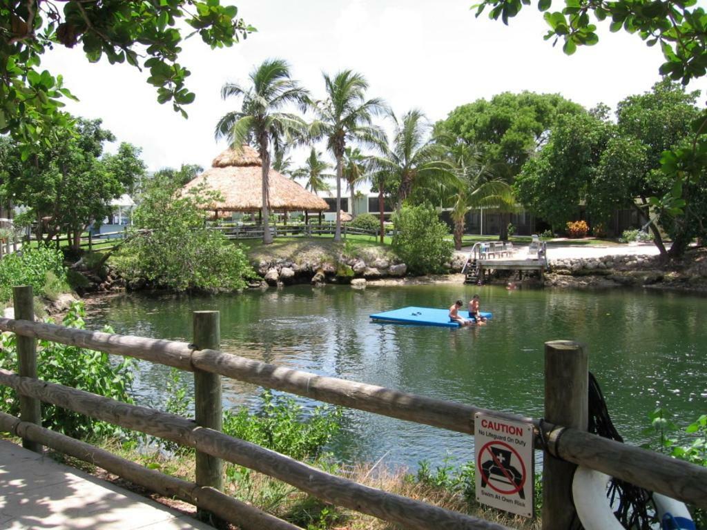 Licensed Mgr - Modern Oceanfront Condo! Beautiful Ocean Views! Beach Resort! 2 King Beds! Key Largo Eksteriør bilde